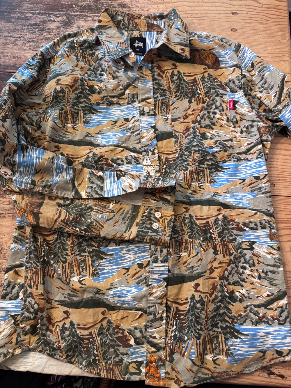 Stussy Men’s Scenic Camping Print Button-Up Shirt - Tan/Blue vintage 90’s - Picture 1 of 9